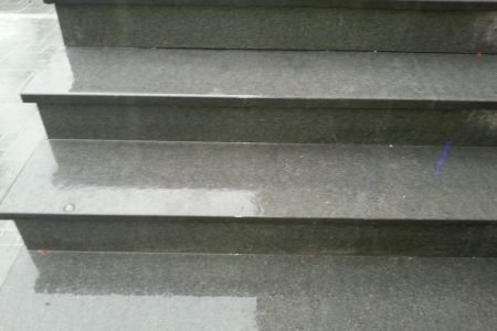 Stufen Granit